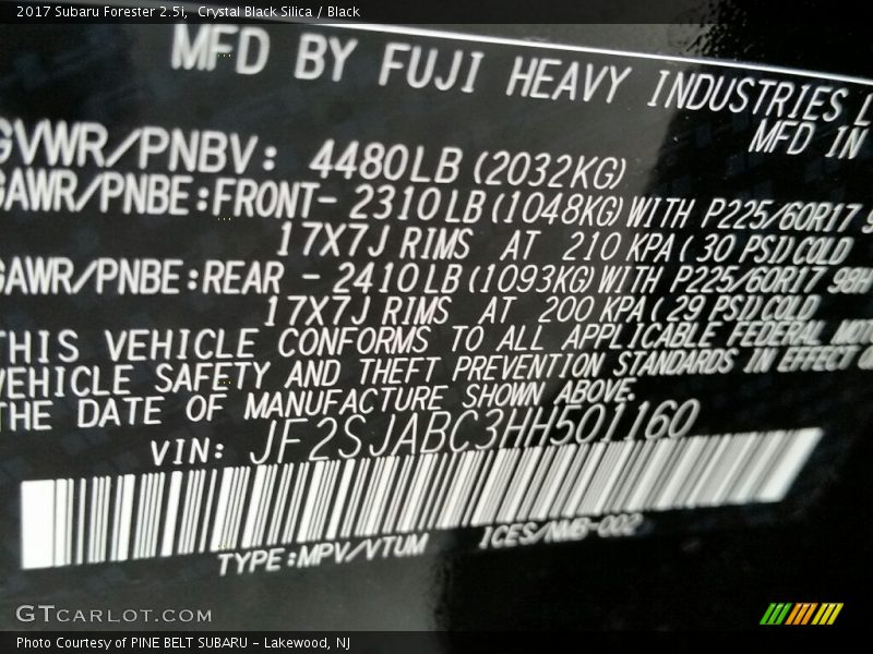 Crystal Black Silica / Black 2017 Subaru Forester 2.5i