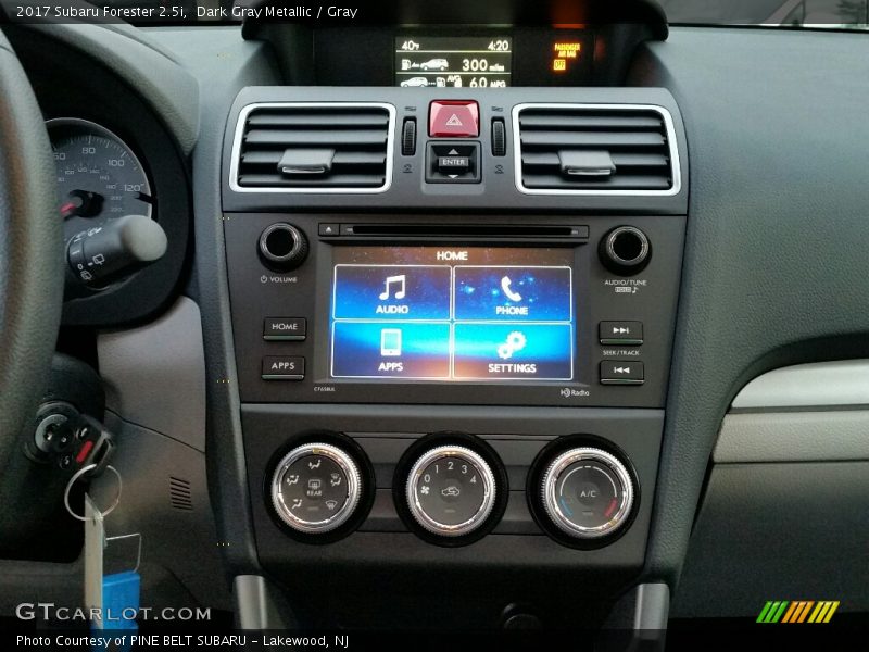 Dark Gray Metallic / Gray 2017 Subaru Forester 2.5i