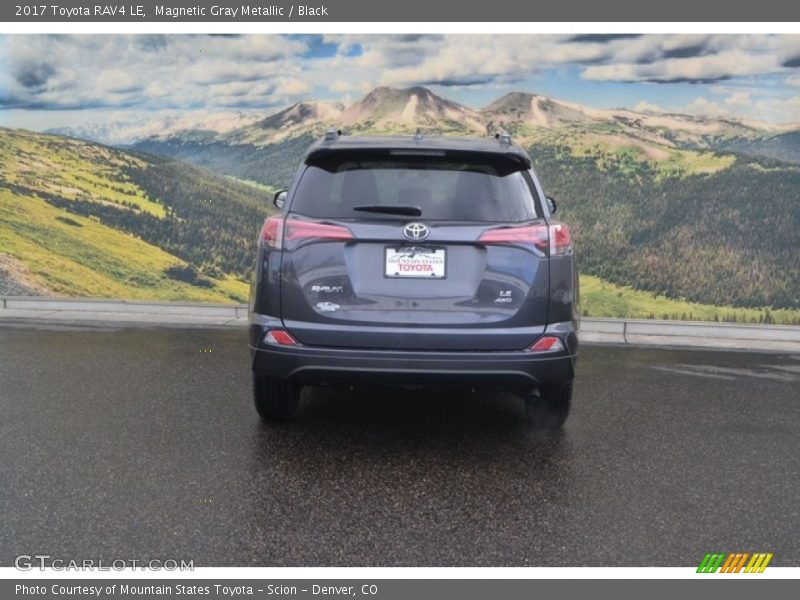 Magnetic Gray Metallic / Black 2017 Toyota RAV4 LE