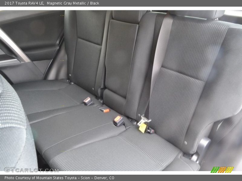 Magnetic Gray Metallic / Black 2017 Toyota RAV4 LE