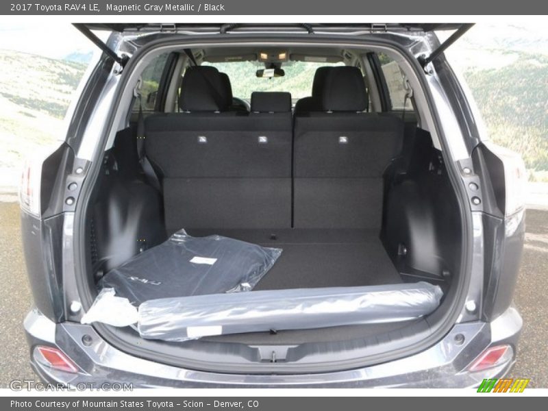 Magnetic Gray Metallic / Black 2017 Toyota RAV4 LE