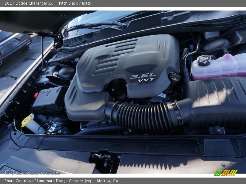 Pitch Black / Black 2017 Dodge Challenger SXT