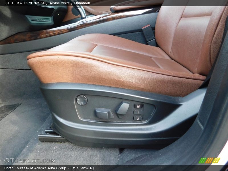 Alpine White / Cinnamon 2011 BMW X5 xDrive 50i