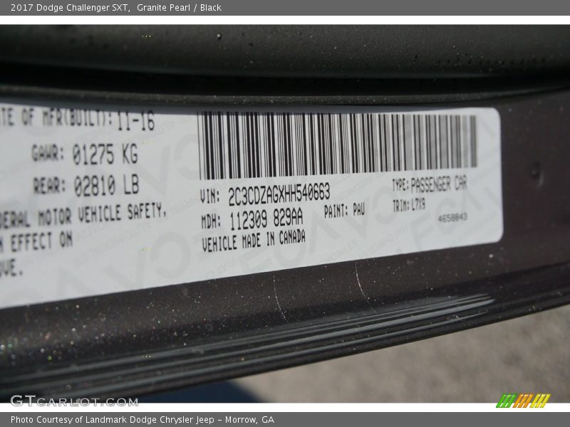 Granite Pearl / Black 2017 Dodge Challenger SXT