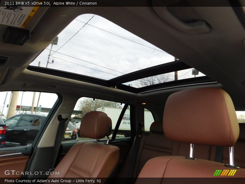 Alpine White / Cinnamon 2011 BMW X5 xDrive 50i