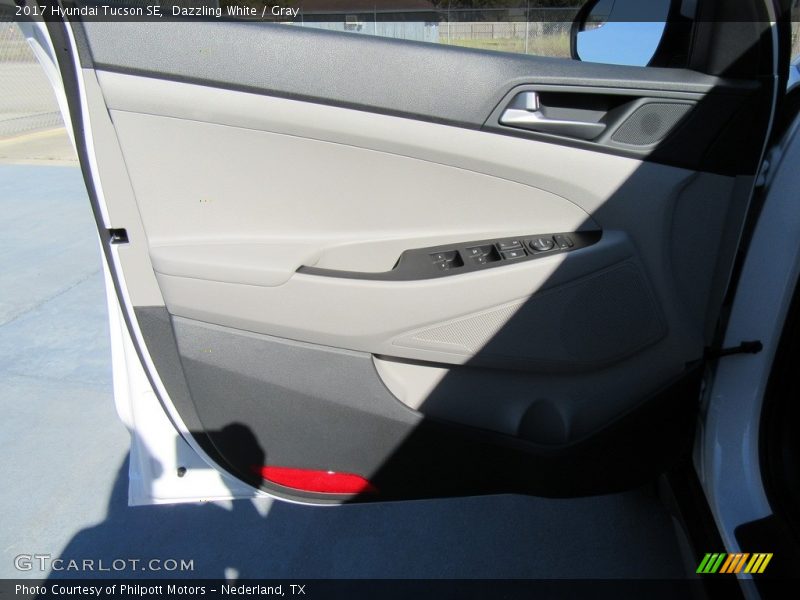 Dazzling White / Gray 2017 Hyundai Tucson SE