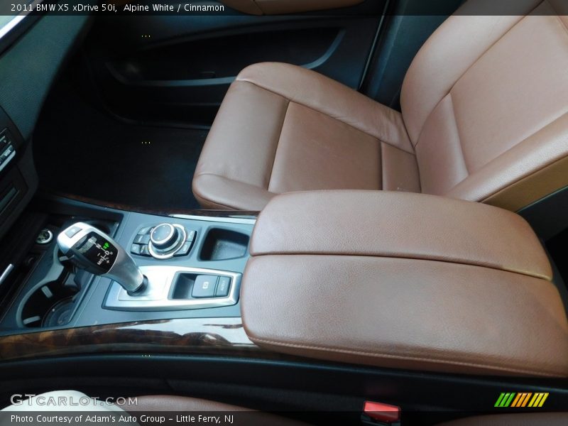 Alpine White / Cinnamon 2011 BMW X5 xDrive 50i