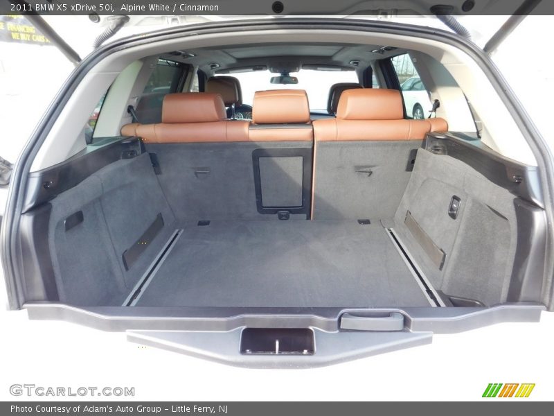 Alpine White / Cinnamon 2011 BMW X5 xDrive 50i