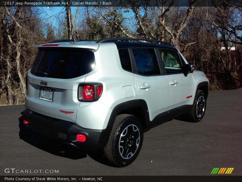 Glacier Metallic / Black 2017 Jeep Renegade Trailhawk 4x4