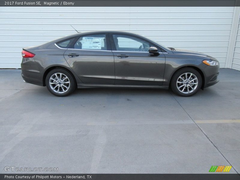 Magnetic / Ebony 2017 Ford Fusion SE