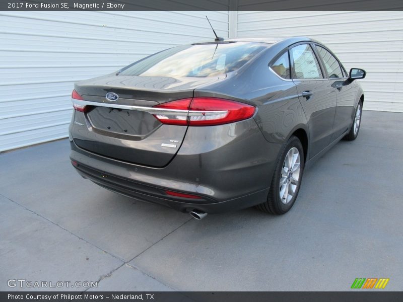 Magnetic / Ebony 2017 Ford Fusion SE