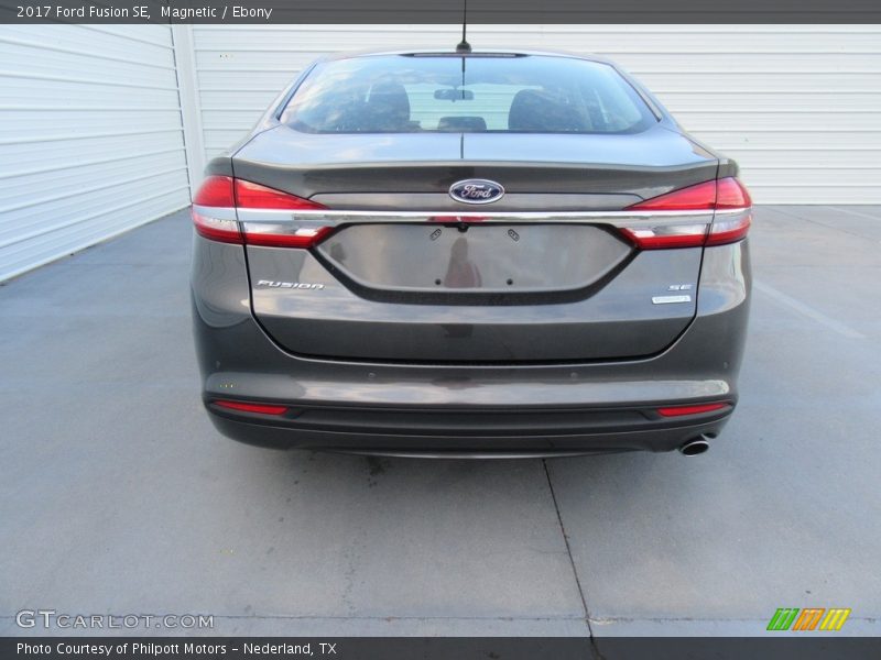 Magnetic / Ebony 2017 Ford Fusion SE