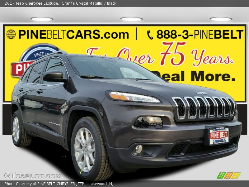 Granite Crystal Metallic / Black 2017 Jeep Cherokee Latitude