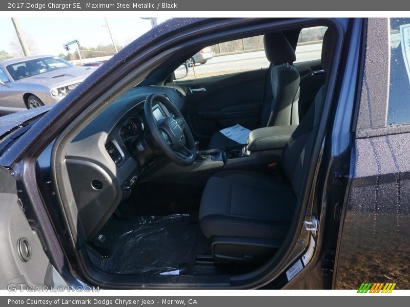Maximum Steel Metallic / Black 2017 Dodge Charger SE
