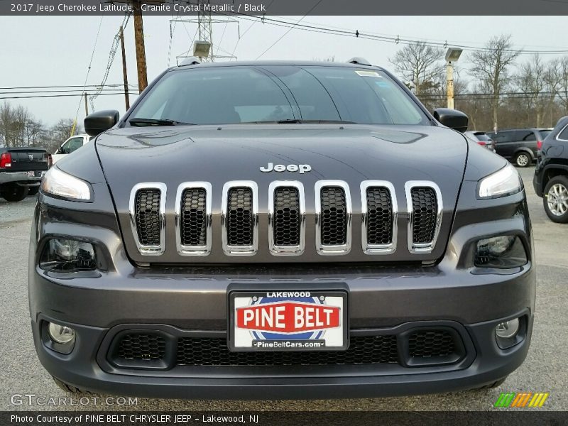 Granite Crystal Metallic / Black 2017 Jeep Cherokee Latitude