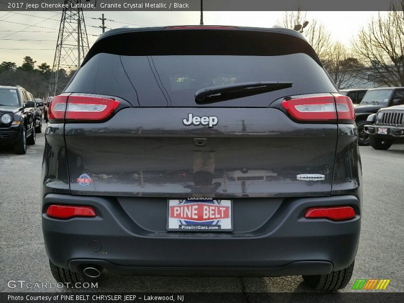 Granite Crystal Metallic / Black 2017 Jeep Cherokee Latitude