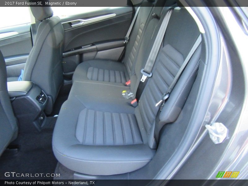 Magnetic / Ebony 2017 Ford Fusion SE