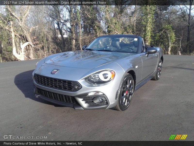 Grigio Argento Aluminum / Nero 2017 Fiat 124 Spider Abarth Roadster