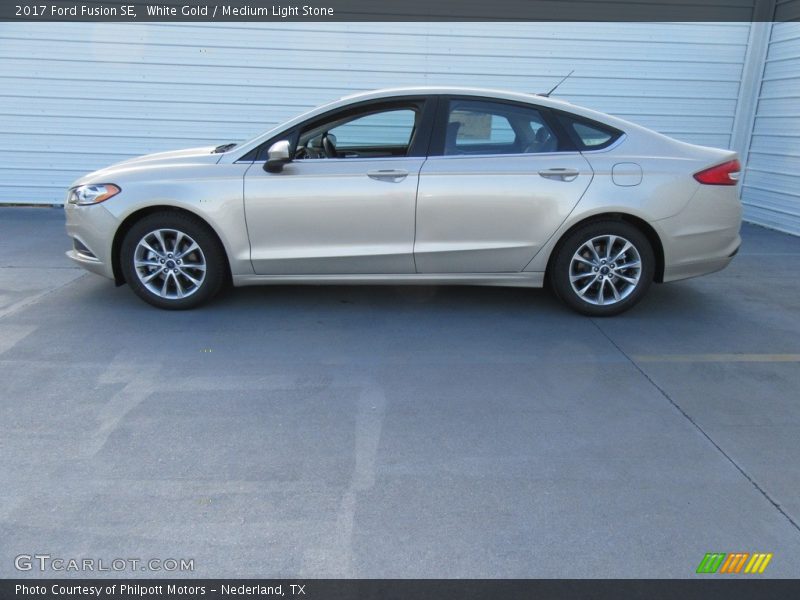 White Gold / Medium Light Stone 2017 Ford Fusion SE
