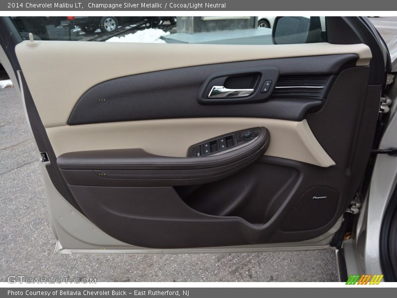 Champagne Silver Metallic / Cocoa/Light Neutral 2014 Chevrolet Malibu LT