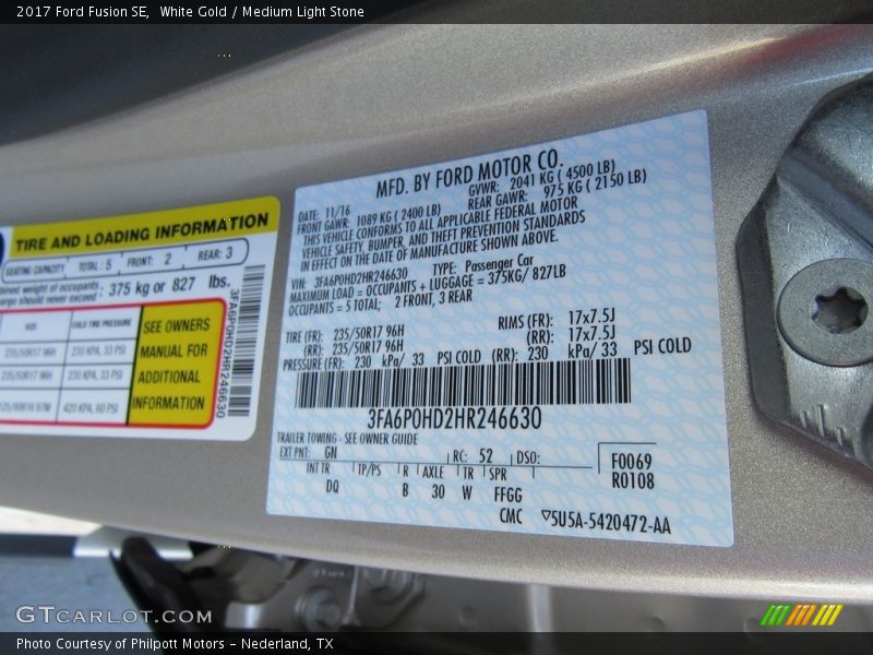 White Gold / Medium Light Stone 2017 Ford Fusion SE