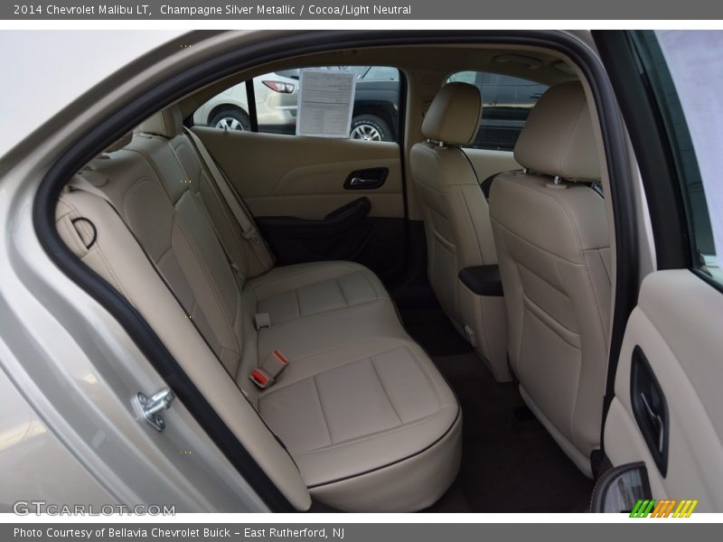 Champagne Silver Metallic / Cocoa/Light Neutral 2014 Chevrolet Malibu LT