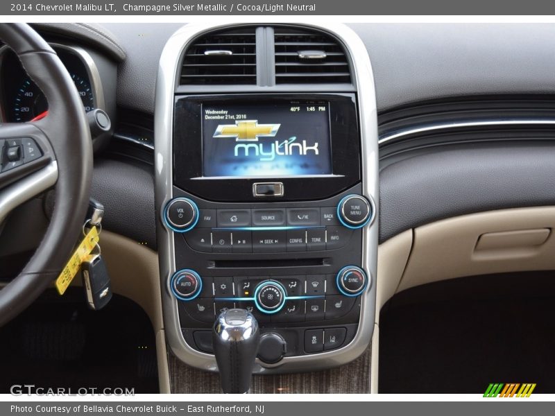 Champagne Silver Metallic / Cocoa/Light Neutral 2014 Chevrolet Malibu LT