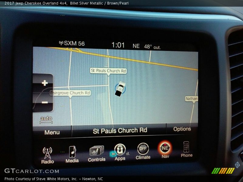 Navigation of 2017 Cherokee Overland 4x4