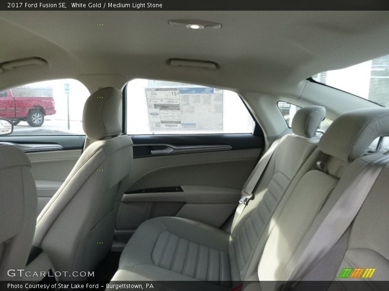 White Gold / Medium Light Stone 2017 Ford Fusion SE