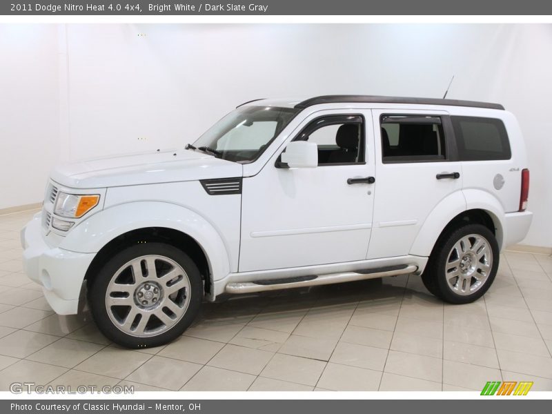 Bright White / Dark Slate Gray 2011 Dodge Nitro Heat 4.0 4x4