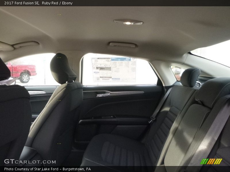 Ruby Red / Ebony 2017 Ford Fusion SE