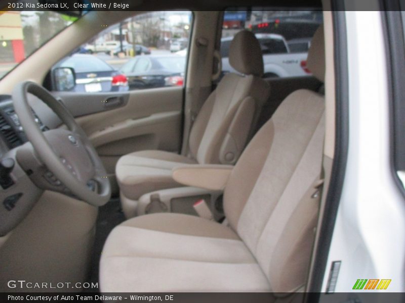 Clear White / Beige 2012 Kia Sedona LX