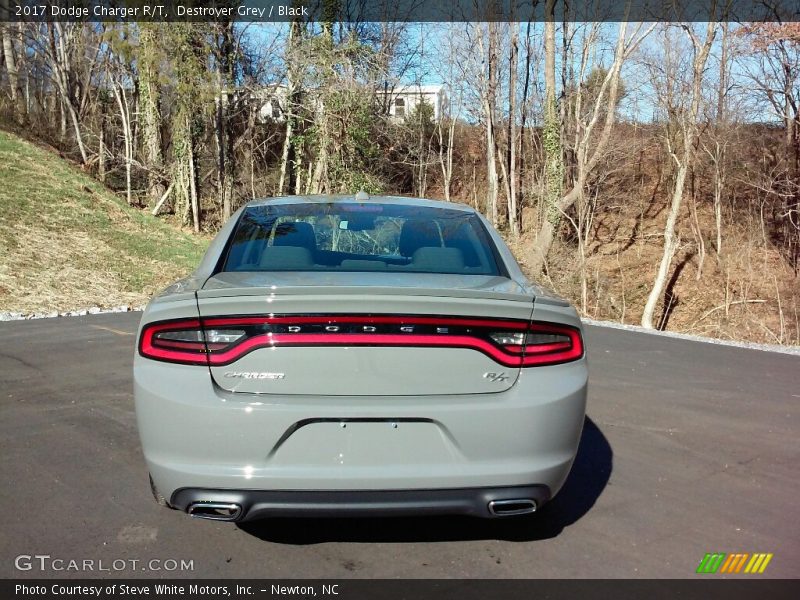 Destroyer Grey / Black 2017 Dodge Charger R/T