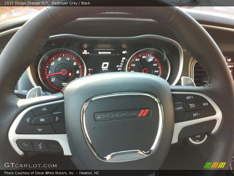 Destroyer Grey / Black 2017 Dodge Charger R/T