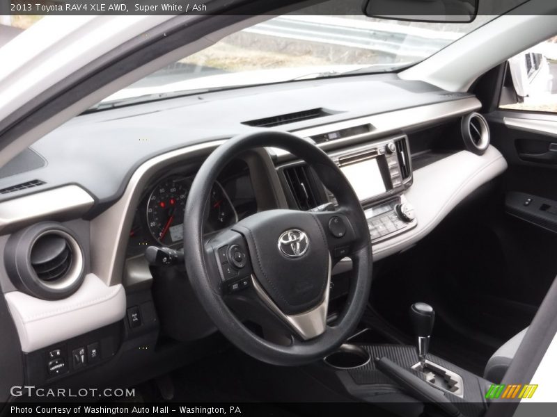 Super White / Ash 2013 Toyota RAV4 XLE AWD