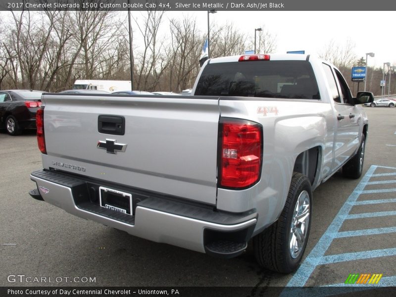 Silver Ice Metallic / Dark Ash/Jet Black 2017 Chevrolet Silverado 1500 Custom Double Cab 4x4