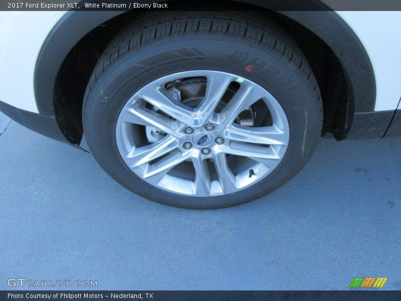 White Platinum / Ebony Black 2017 Ford Explorer XLT