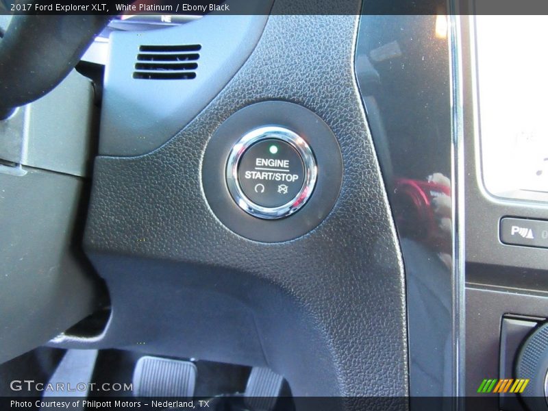 White Platinum / Ebony Black 2017 Ford Explorer XLT