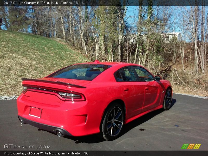 TorRed / Black 2017 Dodge Charger R/T Scat Pack