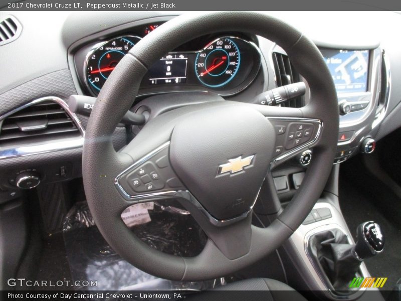 Pepperdust Metallic / Jet Black 2017 Chevrolet Cruze LT