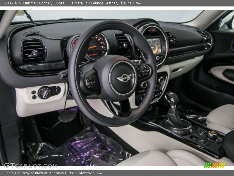 Digital Blue Metallic / Lounge Leather/Satellite Grey 2017 Mini Clubman Cooper