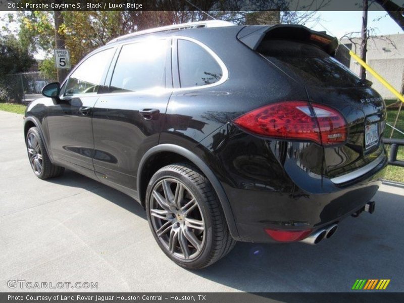 Black / Luxor Beige 2011 Porsche Cayenne S