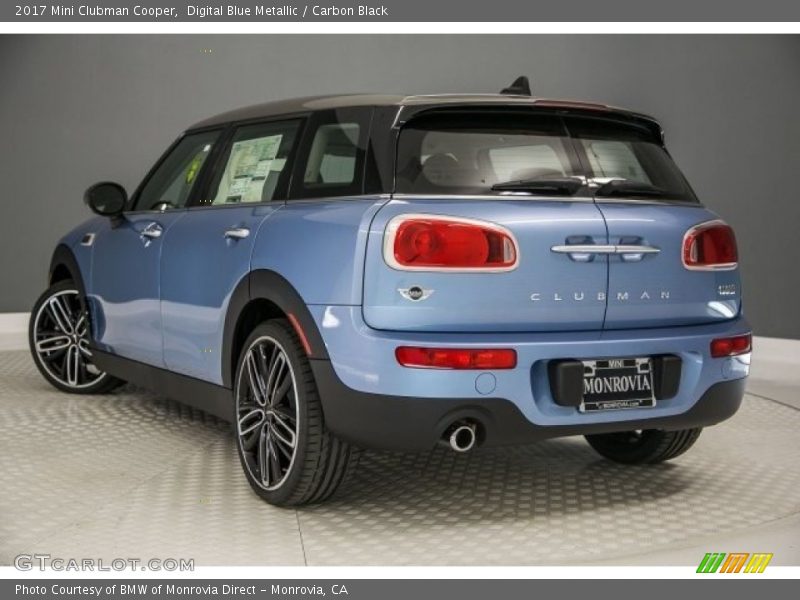Digital Blue Metallic / Carbon Black 2017 Mini Clubman Cooper