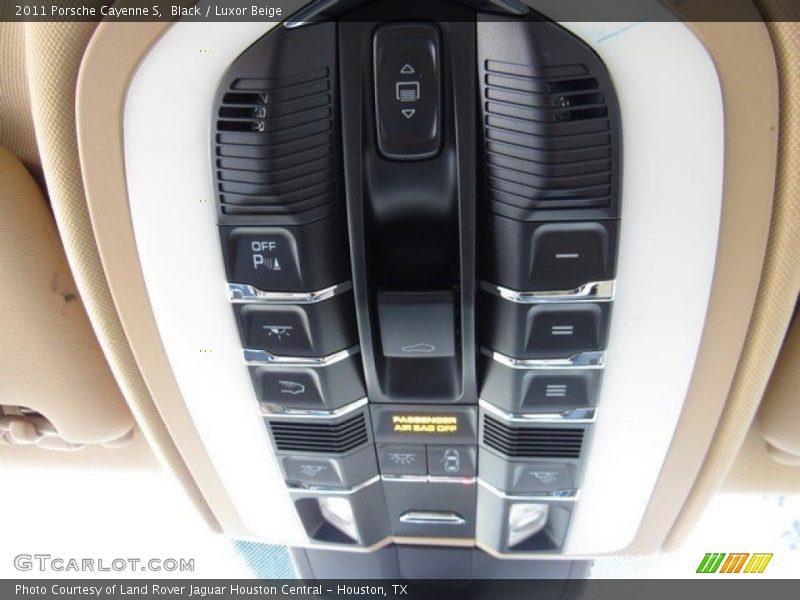 Black / Luxor Beige 2011 Porsche Cayenne S