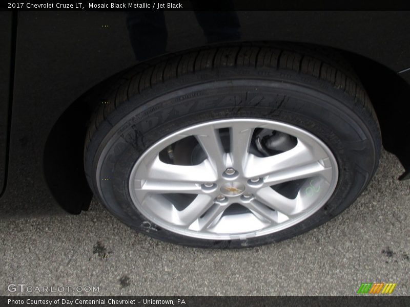 Mosaic Black Metallic / Jet Black 2017 Chevrolet Cruze LT