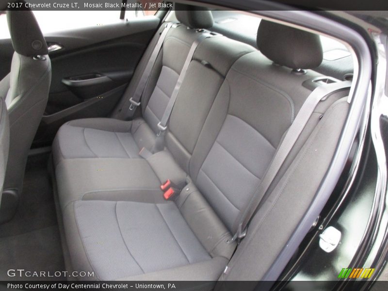 Mosaic Black Metallic / Jet Black 2017 Chevrolet Cruze LT