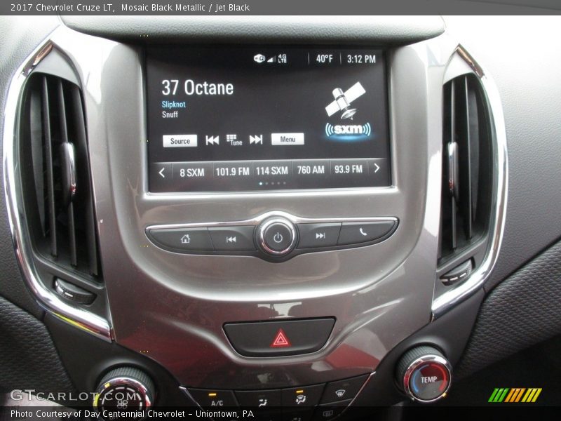 Mosaic Black Metallic / Jet Black 2017 Chevrolet Cruze LT