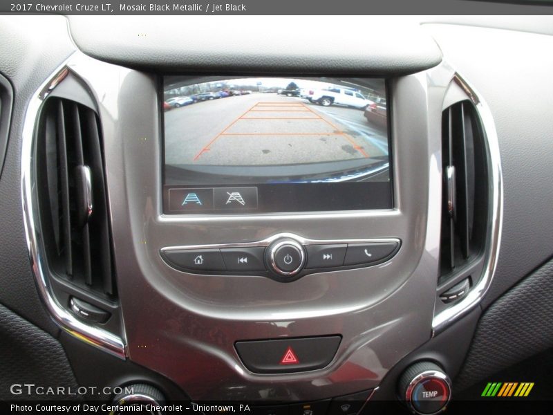 Mosaic Black Metallic / Jet Black 2017 Chevrolet Cruze LT