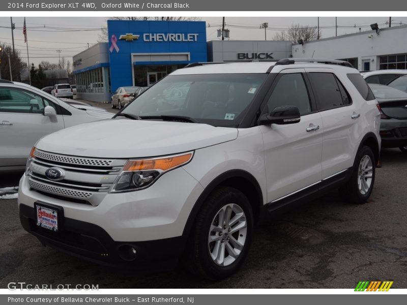 Oxford White / Charcoal Black 2014 Ford Explorer XLT 4WD