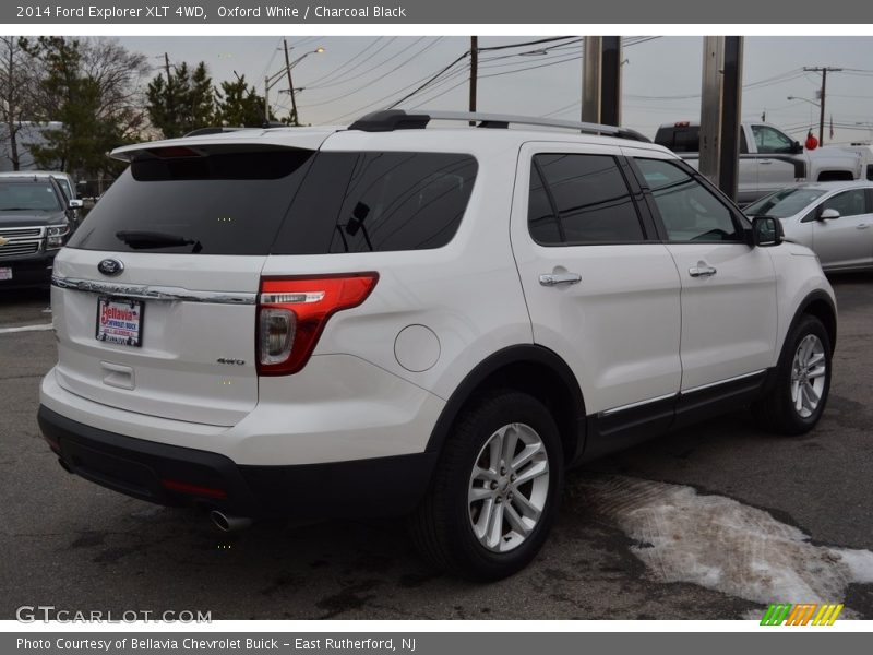 Oxford White / Charcoal Black 2014 Ford Explorer XLT 4WD